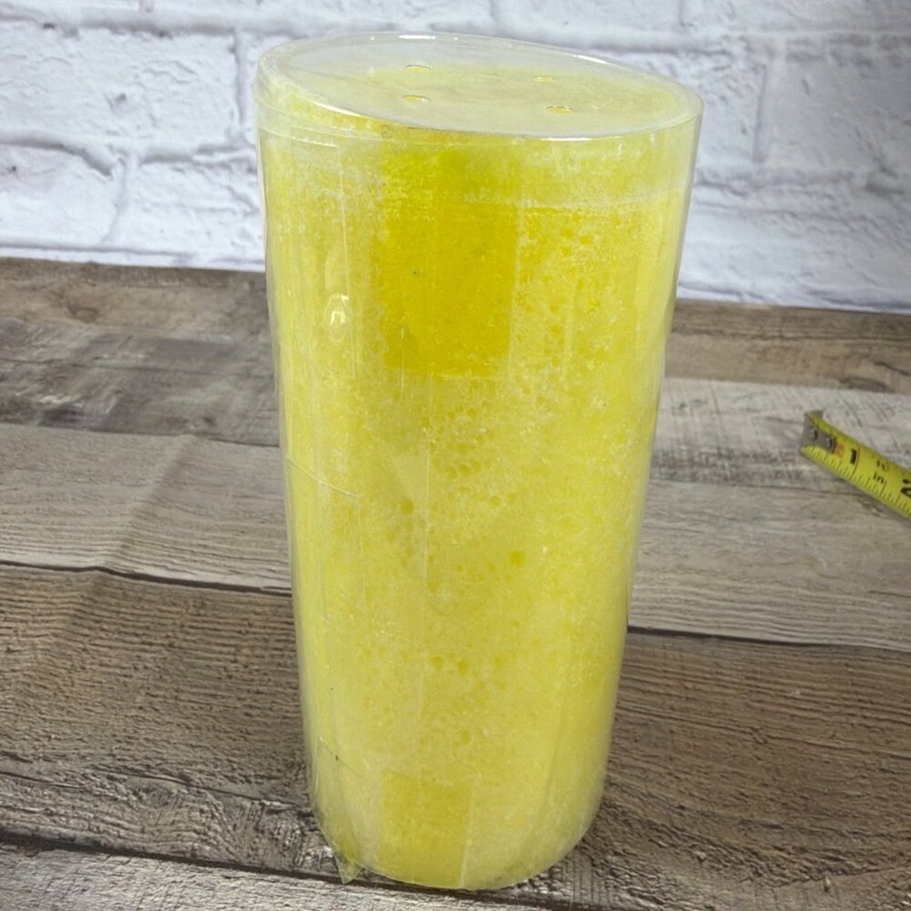 Jodhpur Fresh Linen Scented 6 In Pillar Candle Yellow Wax 55 Hour Burn Time NEW - Picture 5 of 9